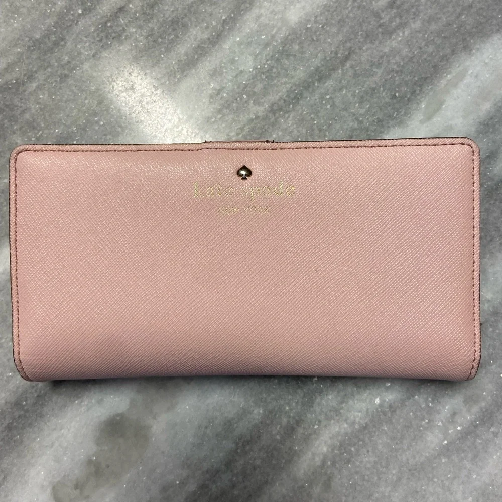 Kate Spade bifold wallet - Picture 1 of 6